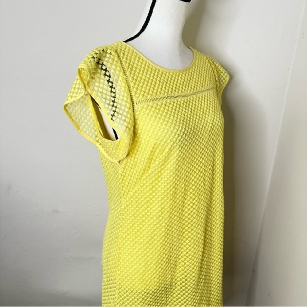 Adrianna Papell Women's Yellow Embroidered Ruffled Shift Dress Size 6 - Picture 8 of 13